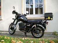 mein erstes Moped, eine MZ ETZ 251e in schwarz