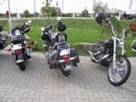 mehrere Harleys